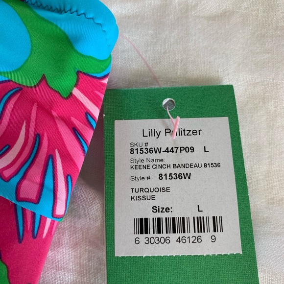 NWT Lilly Pulitzer bikini top - Picture 3 of 3